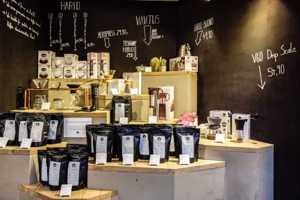Coffee shelft at Neues Schwarz, Dortmund
