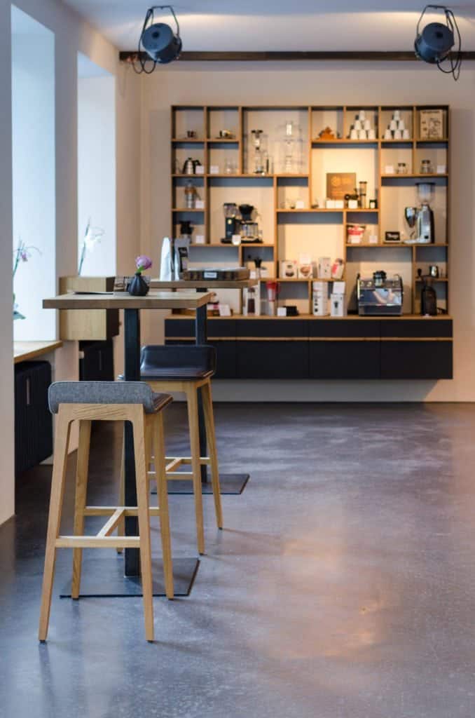 Mahlefitz, Munich, Tables