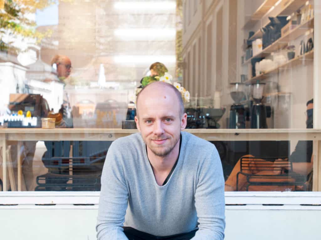 Markus Pyttel in front of sweet spot kaffee in Munich, Germany.